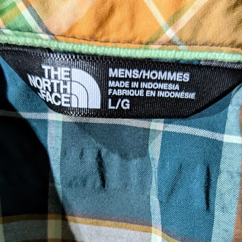 ‎The North Face button down short sleeve